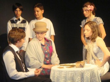 Începe festivalul internaţional de teatru pentru elevi